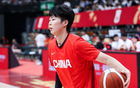 17分钟独砍12分！李梦接班人就在阵中，宫鲁鸣敢立新人为外线核心吗？
